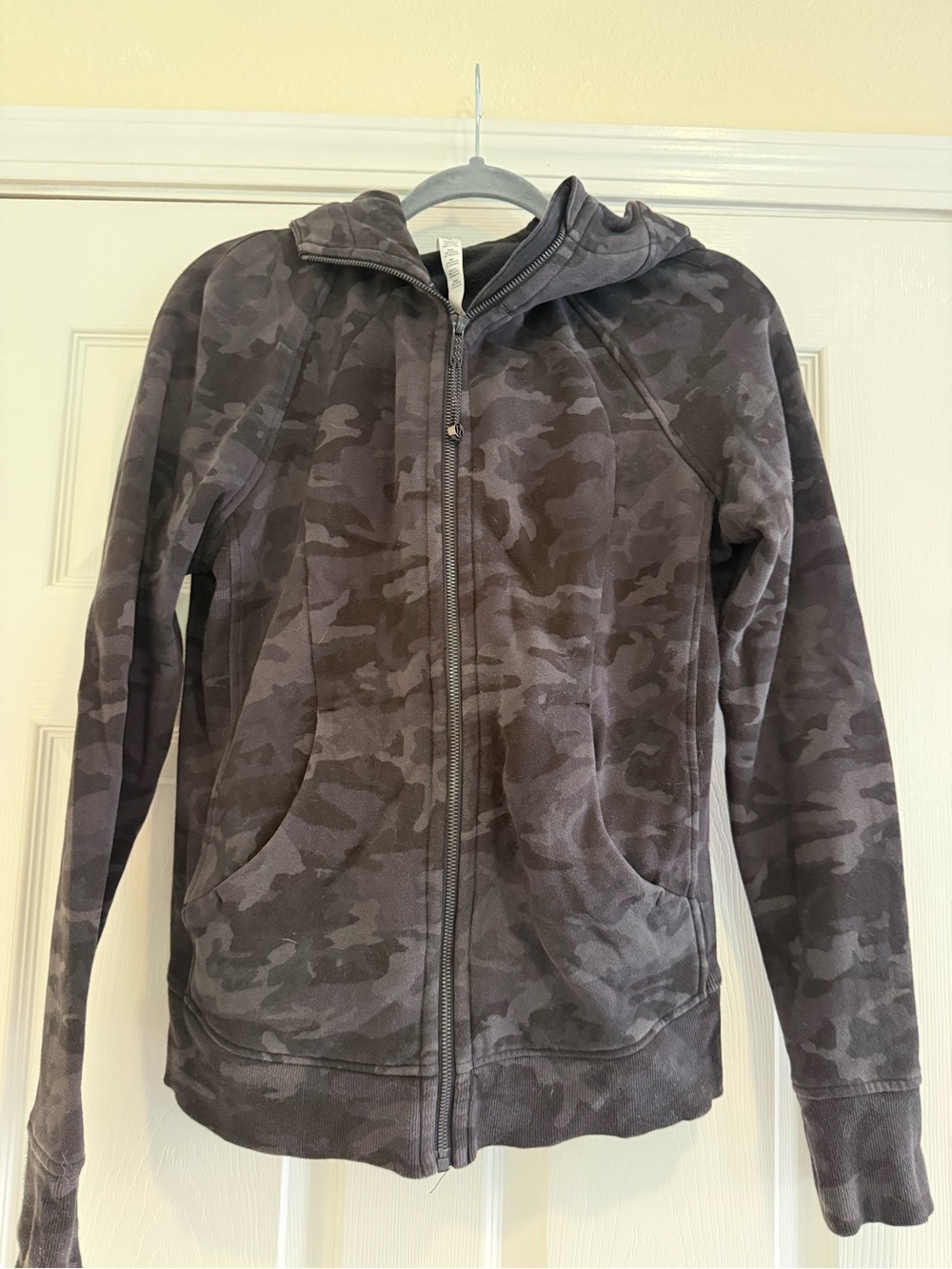 Black/Grey Camouflage Full-Zip Hoodie Jacket